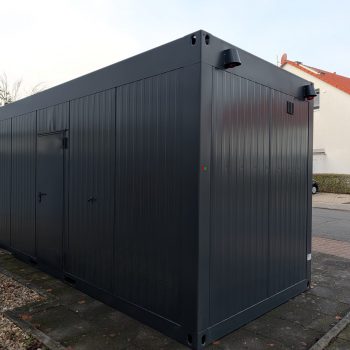 Lagercontainer-Schwimmbad-Bruchkoebel